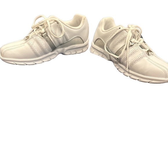 K Swiss‎ Women’s Trainers Low. Triunfo Size 7. - Picture 2 of 3
